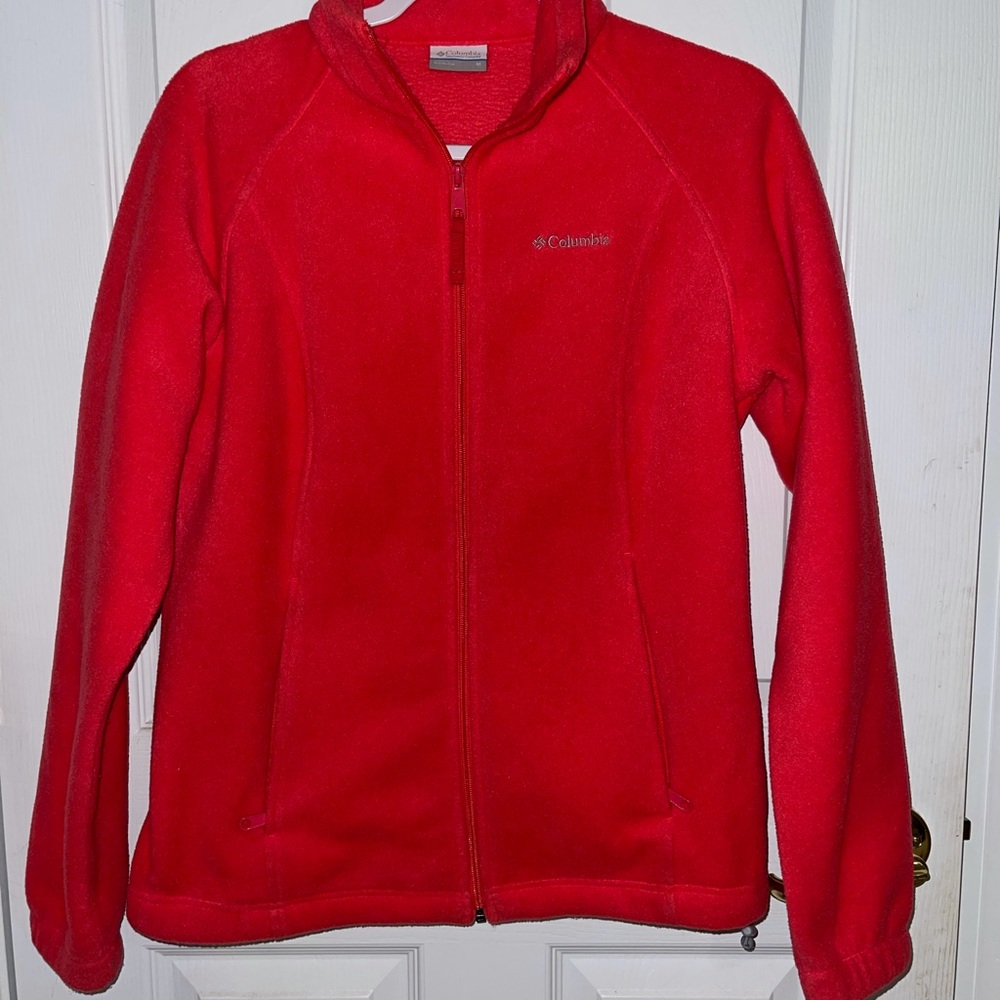 Pink Columbia fleece jacket, lightly worn, great condition.